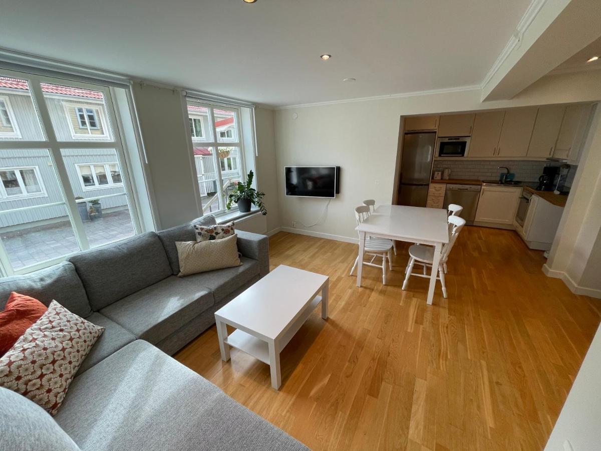 Fint, Gratis Parkering, Med 20 Min Till Goeteborg C Kungälv Exteriér fotografie